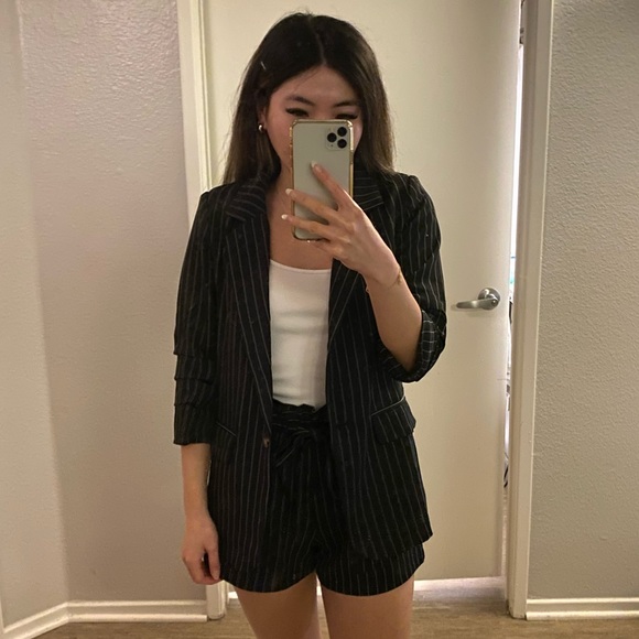 Striped navy shorts - Picture 8 of 8